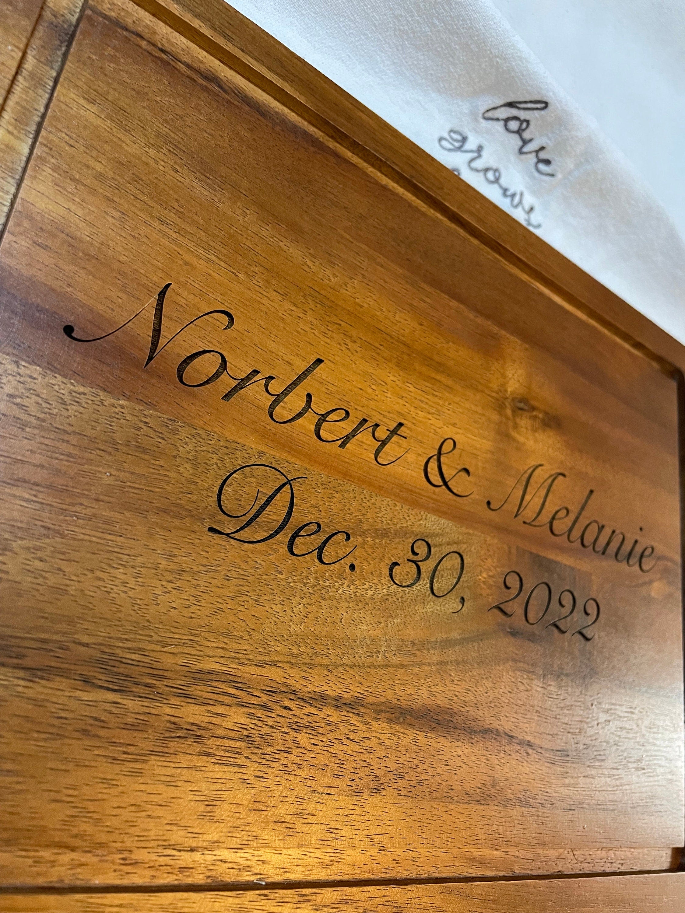 Personalized Acacia Wood Cutting Board | Engraved Kitchen Gift