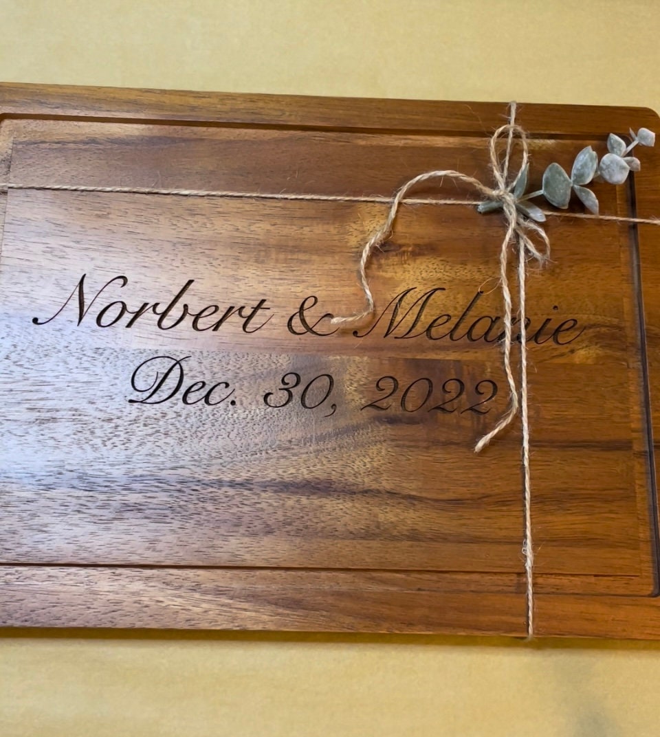 Personalized Acacia Wood Cutting Board | Engraved Kitchen Gift