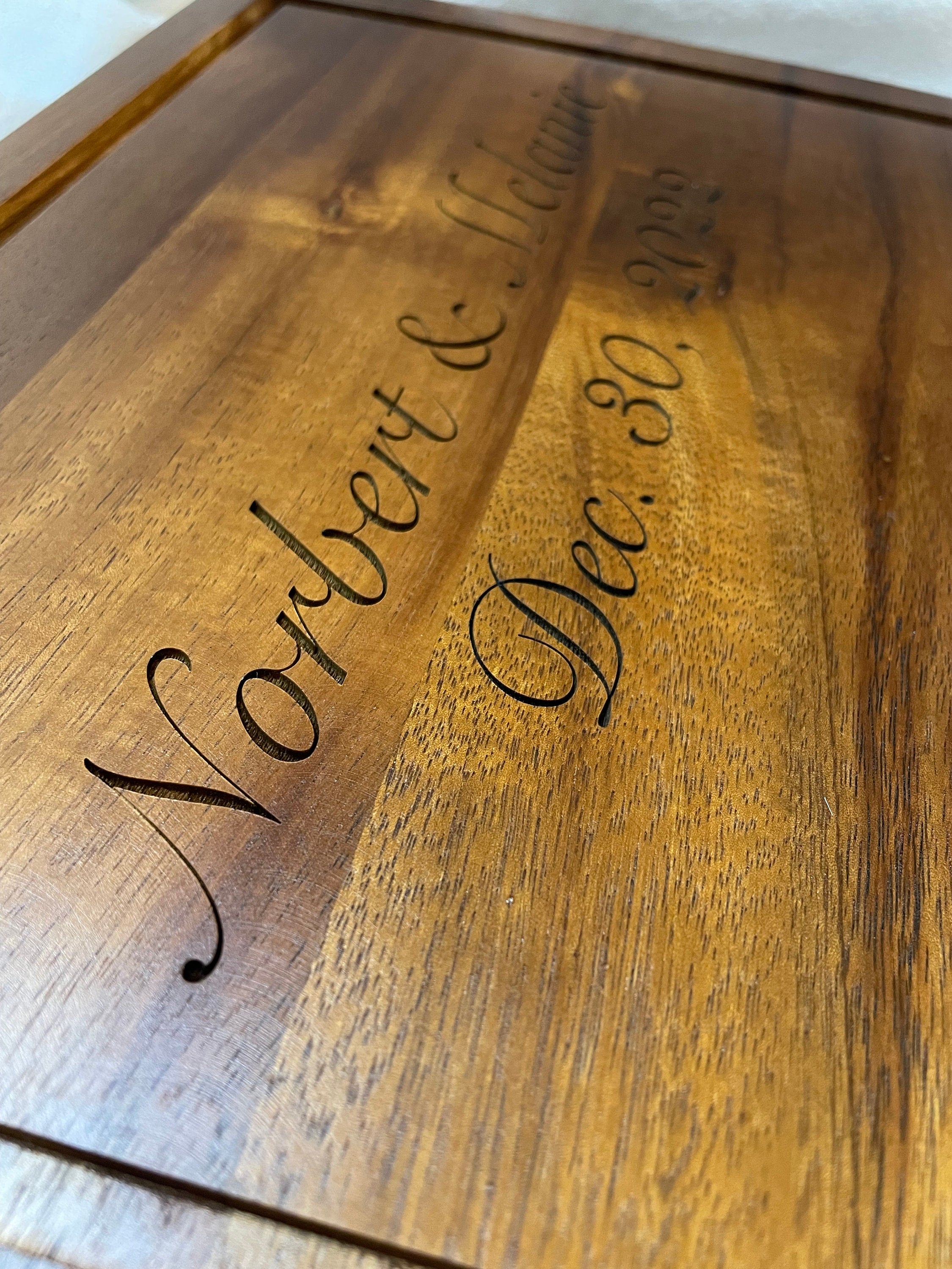 Personalized Acacia Wood Cutting Board | Engraved Kitchen Gift